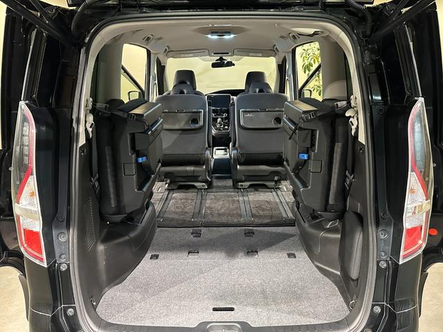 セレナ ｅ－パワー　ハイウェイスターＶ　純正エアロ　プロパイロット　純正９インチナビ／ＴＶ／ＣＤ／ＤＶＤ／Ｂｌｕｅｔｏｏｔｈ　アランドビューモニター　ドラレコ　ＥＴＣ　シートヒーター　ＬＥＤライト　フォグライト　両側パワスラドア（55枚目）