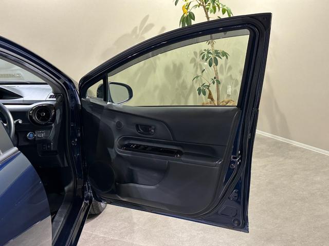 アクア Ｓスタイルブラック　純正ナビ／ＴＶ／ＣＤ／Ｂｌｕｅｔｏｏｔｈ　バックモニター　ＥＴＣ　ＬＥＤライト／フォグ　トヨタセーフティセンス　プリクラッシュブレーキ／レーンアシスト／オートマチックハイビーム（30枚目）