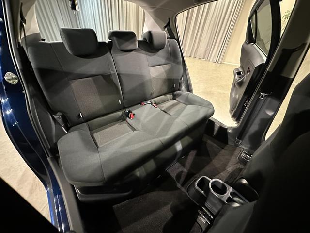 アクア Ｓスタイルブラック　純正ナビ／ＴＶ／ＣＤ／Ｂｌｕｅｔｏｏｔｈ　バックモニター　ＥＴＣ　ＬＥＤライト／フォグ　トヨタセーフティセンス　プリクラッシュブレーキ／レーンアシスト／オートマチックハイビーム（41枚目）