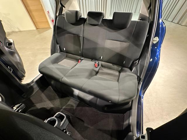 アクア Ｓスタイルブラック　純正ナビ／ＴＶ／ＣＤ／Ｂｌｕｅｔｏｏｔｈ　バックモニター　ＥＴＣ　ＬＥＤライト／フォグ　トヨタセーフティセンス　プリクラッシュブレーキ／レーンアシスト／オートマチックハイビーム（43枚目）