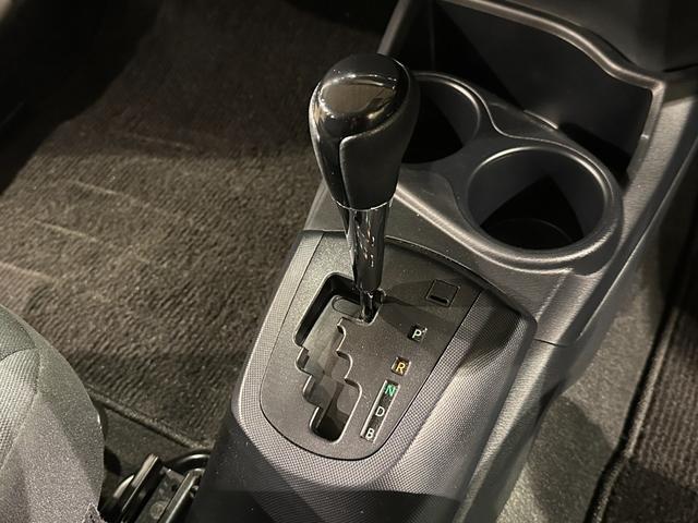 アクア Ｓスタイルブラック　純正ナビ／ＴＶ／ＣＤ／Ｂｌｕｅｔｏｏｔｈ　バックモニター　ＥＴＣ　ＬＥＤライト／フォグ　トヨタセーフティセンス　プリクラッシュブレーキ／レーンアシスト／オートマチックハイビーム（56枚目）