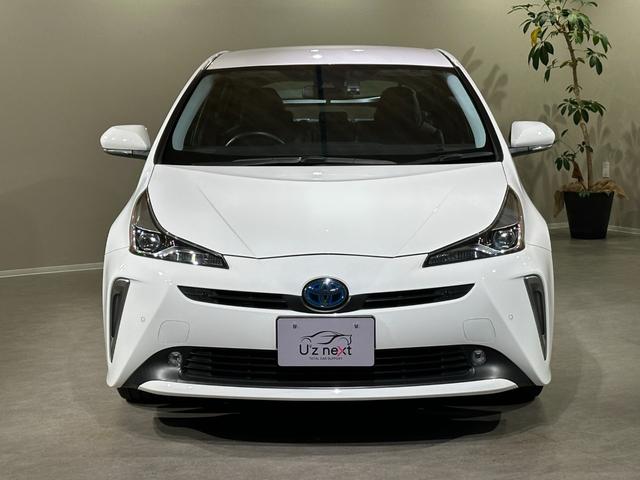 プリウス Ｓツーリングセレクション　純正ナビ／ＴＶ／ＣＤ／ＤＶＤ／Ｂｌｕｅｔｏｏｔｈ　バックモニター　純正１７インチアルミ　シートヒーター　ＬＥＤライト／フォグライト　ＴＳＳ　プリクラッシュブレーキ　レーダークルーズ　レーンアシスト（10枚目）