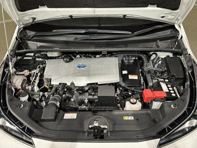 プリウス Ｓツーリングセレクション　純正ナビ／ＴＶ／ＣＤ／ＤＶＤ／Ｂｌｕｅｔｏｏｔｈ　バックモニター　純正１７インチアルミ　シートヒーター　ＬＥＤライト／フォグライト　ＴＳＳ　プリクラッシュブレーキ　レーダークルーズ　レーンアシスト（25枚目）