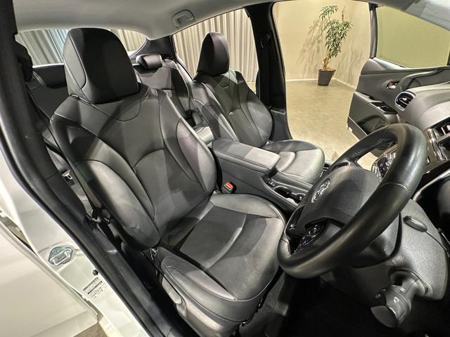 プリウス Ｓツーリングセレクション　純正ナビ／ＴＶ／ＣＤ／ＤＶＤ／Ｂｌｕｅｔｏｏｔｈ　バックモニター　純正１７インチアルミ　シートヒーター　ＬＥＤライト／フォグライト　ＴＳＳ　プリクラッシュブレーキ　レーダークルーズ　レーンアシスト（46枚目）