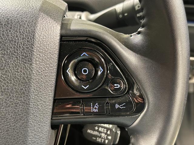 プリウス Ｓツーリングセレクション　純正ナビ／ＴＶ／ＣＤ／ＤＶＤ／Ｂｌｕｅｔｏｏｔｈ　バックモニター　純正１７インチアルミ　シートヒーター　ＬＥＤライト／フォグライト　ＴＳＳ　プリクラッシュブレーキ　レーダークルーズ　レーンアシスト（60枚目）