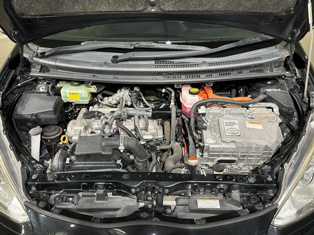 アクア Ｓ　純正ナビ／ＴＶ／ＣＤ／Ｂｌｕｅｔｏｏｔｈ　ＥＴＣ　純正フルエアロ　純正１５インチアルミ　キーレス（25枚目）