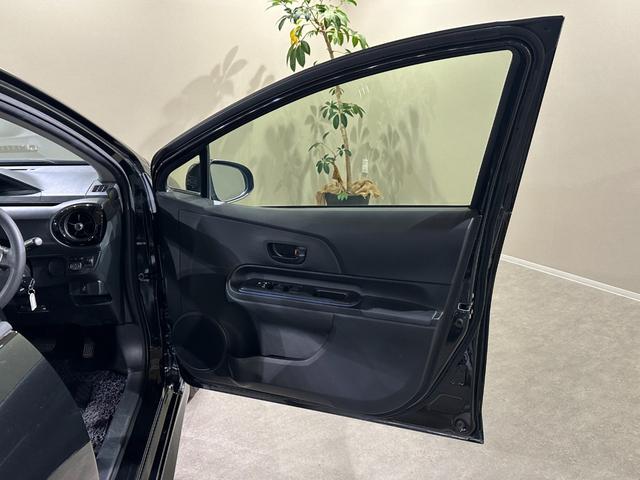 アクア Ｓ　純正ナビ／ＴＶ／ＣＤ／Ｂｌｕｅｔｏｏｔｈ　ＥＴＣ　純正フルエアロ　純正１５インチアルミ　キーレス（28枚目）