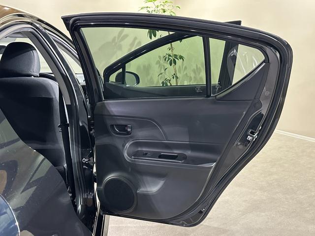 アクア Ｓ　純正ナビ／ＴＶ／ＣＤ／Ｂｌｕｅｔｏｏｔｈ　ＥＴＣ　純正フルエアロ　純正１５インチアルミ　キーレス（30枚目）