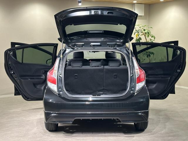 アクア Ｓ　純正ナビ／ＴＶ／ＣＤ／Ｂｌｕｅｔｏｏｔｈ　ＥＴＣ　純正フルエアロ　純正１５インチアルミ　キーレス（33枚目）