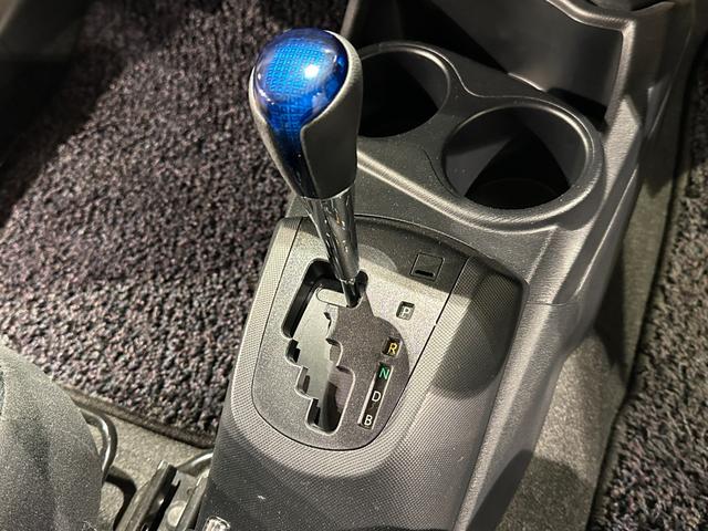 アクア Ｓ　純正ナビ／ＴＶ／ＣＤ／Ｂｌｕｅｔｏｏｔｈ　ＥＴＣ　純正フルエアロ　純正１５インチアルミ　キーレス（53枚目）