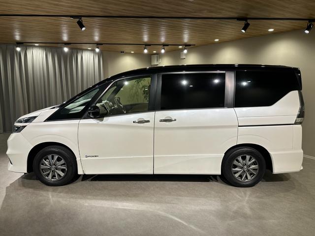 セレナ ｅ－パワー　ハイウェイスターＶ　プロパイロット　プレミアムインテリア　純正１０インチナビ／ＴＶ／ＣＤ／ＤＶＤ／Ｂｌｕ－ｒａｙ／Ｂｌｕｅｔｏｏｔｈ　アランドビューモニター　ＥＴＣ　純正後席モニター　シート＆ステアリングヒーター（15枚目）