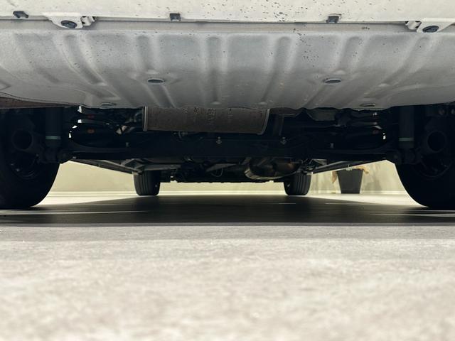 セレナ ｅ－パワー　ハイウェイスターＶ　プロパイロット　プレミアムインテリア　純正１０インチナビ／ＴＶ／ＣＤ／ＤＶＤ／Ｂｌｕ－ｒａｙ／Ｂｌｕｅｔｏｏｔｈ　アランドビューモニター　ＥＴＣ　純正後席モニター　シート＆ステアリングヒーター（29枚目）