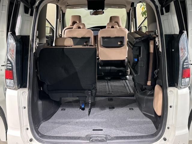 セレナ ｅ－パワー　ハイウェイスターＶ　プロパイロット　プレミアムインテリア　純正１０インチナビ／ＴＶ／ＣＤ／ＤＶＤ／Ｂｌｕ－ｒａｙ／Ｂｌｕｅｔｏｏｔｈ　アランドビューモニター　ＥＴＣ　純正後席モニター　シート＆ステアリングヒーター（52枚目）
