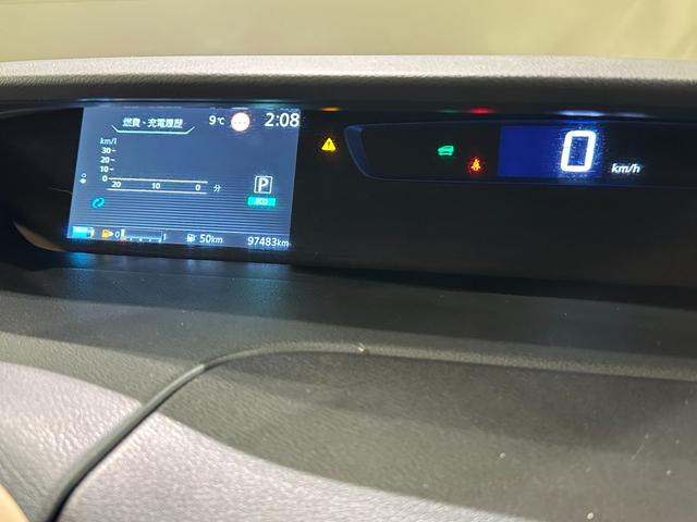 セレナ ｅ－パワー　ハイウェイスターＶ　プロパイロット　プレミアムインテリア　純正１０インチナビ／ＴＶ／ＣＤ／ＤＶＤ／Ｂｌｕ－ｒａｙ／Ｂｌｕｅｔｏｏｔｈ　アランドビューモニター　ＥＴＣ　純正後席モニター　シート＆ステアリングヒーター（58枚目）