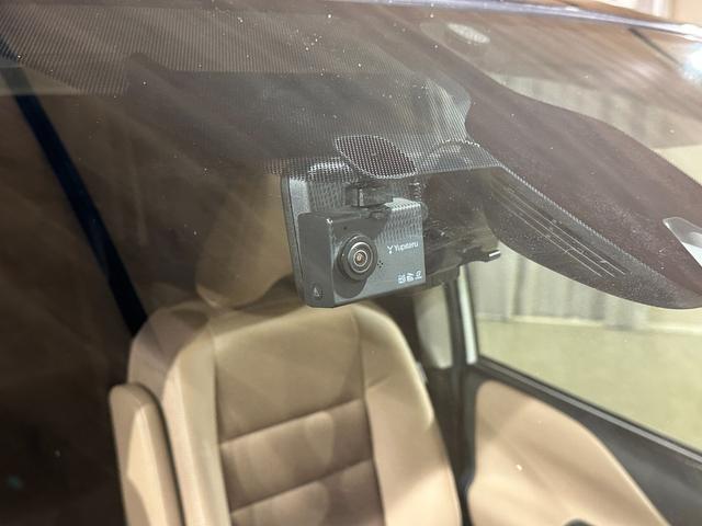 セレナ ｅ－パワー　ハイウェイスターＶ　プロパイロット　プレミアムインテリア　純正１０インチナビ／ＴＶ／ＣＤ／ＤＶＤ／Ｂｌｕ－ｒａｙ／Ｂｌｕｅｔｏｏｔｈ　アランドビューモニター　ＥＴＣ　純正後席モニター　シート＆ステアリングヒーター（74枚目）