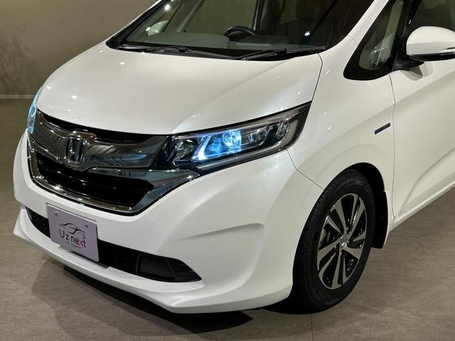 フリードハイブリッド ハイブリッド・Ｇホンダセンシング　６人乗り　両側パワスラドア　Ｓパッケージ／本革ステアリング／ハーフレザーコンビシート／純正１５インチアルミ　純正ナビ／ＴＶ／ＤＶＤ／ＣＤ／Ｂｌｕｅｔｏｏｔｈ　後席モニター　バックモニター　ＥＴＣ（9枚目）