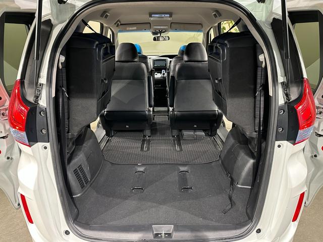 フリードハイブリッド ハイブリッド・Ｇホンダセンシング　６人乗り　両側パワスラドア　Ｓパッケージ／本革ステアリング／ハーフレザーコンビシート／純正１５インチアルミ　純正ナビ／ＴＶ／ＤＶＤ／ＣＤ／Ｂｌｕｅｔｏｏｔｈ　後席モニター　バックモニター　ＥＴＣ（50枚目）