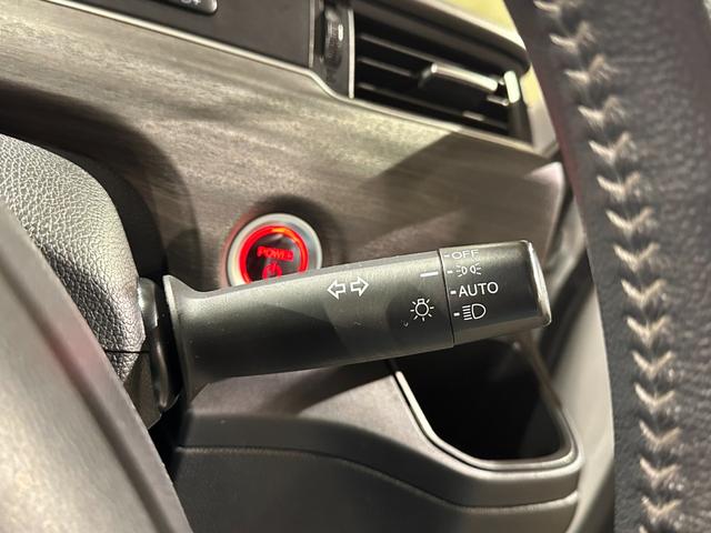 フリードハイブリッド ハイブリッド・Ｇホンダセンシング　６人乗り　両側パワスラドア　Ｓパッケージ／本革ステアリング／ハーフレザーコンビシート／純正１５インチアルミ　純正ナビ／ＴＶ／ＤＶＤ／ＣＤ／Ｂｌｕｅｔｏｏｔｈ　後席モニター　バックモニター　ＥＴＣ（60枚目）