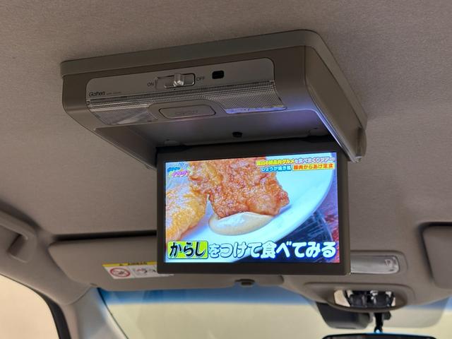 フリードハイブリッド ハイブリッド・Ｇホンダセンシング　６人乗り　両側パワスラドア　Ｓパッケージ／本革ステアリング／ハーフレザーコンビシート／純正１５インチアルミ　純正ナビ／ＴＶ／ＤＶＤ／ＣＤ／Ｂｌｕｅｔｏｏｔｈ　後席モニター　バックモニター　ＥＴＣ（68枚目）