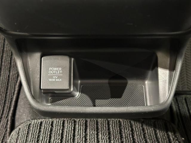 フリードハイブリッド ハイブリッド・Ｇホンダセンシング　６人乗り　両側パワスラドア　Ｓパッケージ／本革ステアリング／ハーフレザーコンビシート／純正１５インチアルミ　純正ナビ／ＴＶ／ＤＶＤ／ＣＤ／Ｂｌｕｅｔｏｏｔｈ　後席モニター　バックモニター　ＥＴＣ（73枚目）