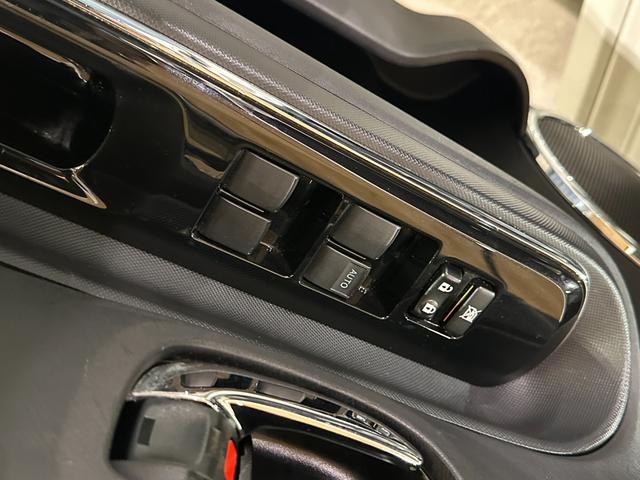 アクア Ｇ　Ｇ’ｓ　ナビ／ＴＶ／ＣＤ／ＤＶＤ／Ｂｌｕｅｔｏｏｔｈ　バックモニター　ドラレコ　Ｇ’ｚ専用１７インチアルミ／シート／エアロ　ＬＥＤライト／フォグライト（31枚目）