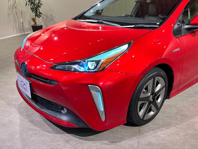 プリウス Sツーリングセレクション 純正9インチナビ/TV/CD/DVD/Bluetooth バックモニター ブラックレザーシート/ヒーター付 純正17インチアルミ ETC ドラレコ LEDライト/フォグライト レーダークルーズ(9枚目)