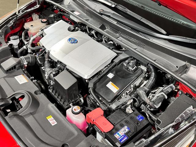 プリウス Sツーリングセレクション 純正9インチナビ/TV/CD/DVD/Bluetooth バックモニター ブラックレザーシート/ヒーター付 純正17インチアルミ ETC ドラレコ LEDライト/フォグライト レーダークルーズ(26枚目)