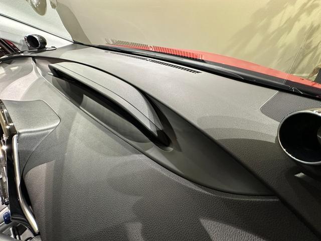 プリウス Sツーリングセレクション 純正9インチナビ/TV/CD/DVD/Bluetooth バックモニター ブラックレザーシート/ヒーター付 純正17インチアルミ ETC ドラレコ LEDライト/フォグライト レーダークルーズ(72枚目)