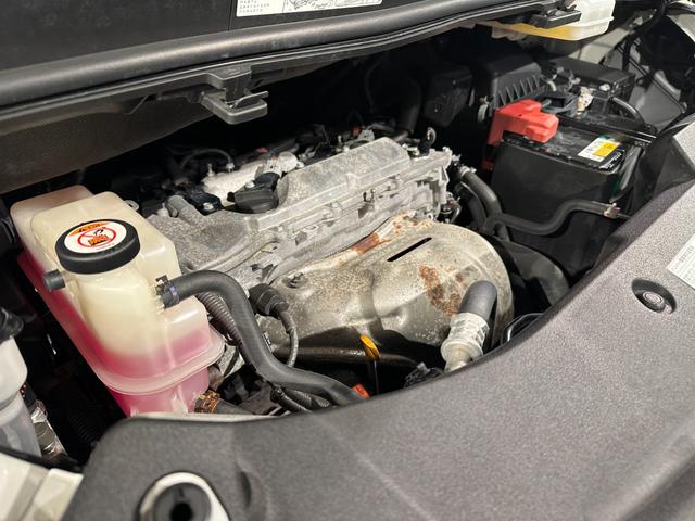 アルファード ２．５Ｘ　両側パワスラドア　純正ナビ／ＣＤ／Ｂｌｕｅｔｏｏｔｈ　バックモニター　ＥＴＣ　トヨタセーフティセンス　プリクラッシュ　レーダークルーズ　レーンアシスト（28枚目）