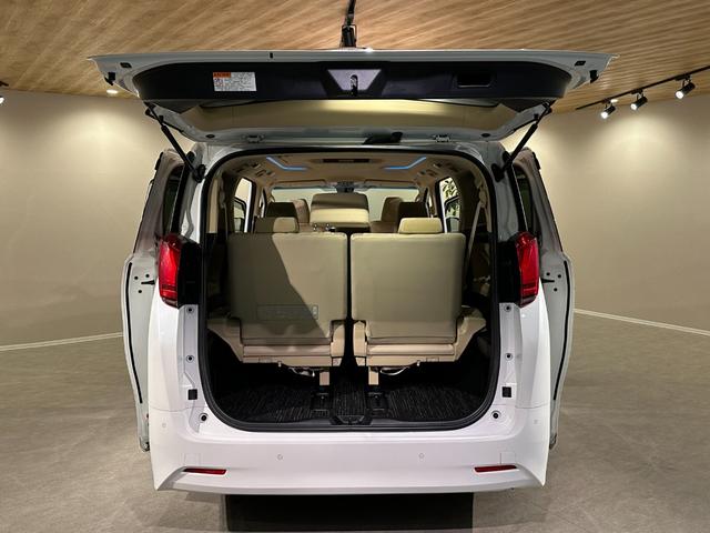 アルファード ２．５Ｘ　両側パワスラドア　純正ナビ／ＣＤ／Ｂｌｕｅｔｏｏｔｈ　バックモニター　ＥＴＣ　トヨタセーフティセンス　プリクラッシュ　レーダークルーズ　レーンアシスト（51枚目）