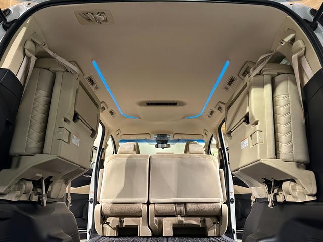 アルファード ２．５Ｘ　両側パワスラドア　純正ナビ／ＣＤ／Ｂｌｕｅｔｏｏｔｈ　バックモニター　ＥＴＣ　トヨタセーフティセンス　プリクラッシュ　レーダークルーズ　レーンアシスト（55枚目）