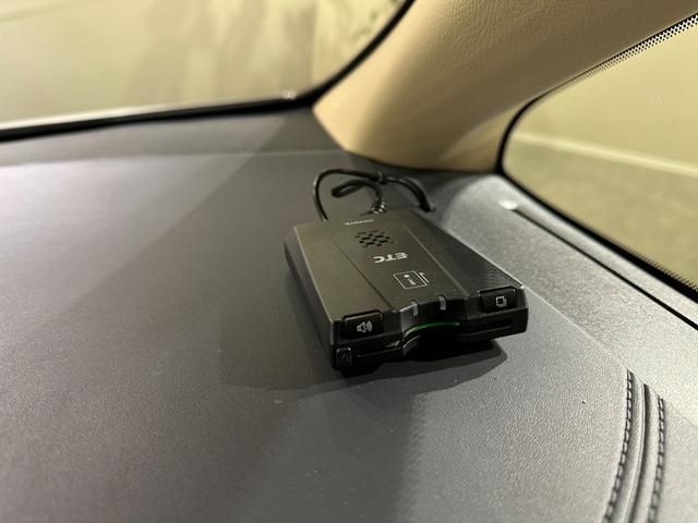 アルファード ２．５Ｘ　両側パワスラドア　純正ナビ／ＣＤ／Ｂｌｕｅｔｏｏｔｈ　バックモニター　ＥＴＣ　トヨタセーフティセンス　プリクラッシュ　レーダークルーズ　レーンアシスト（73枚目）