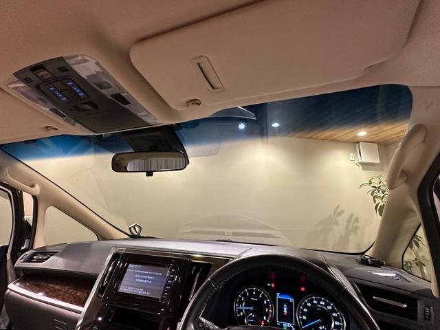 アルファード ２．５Ｘ　両側パワスラドア　純正ナビ／ＣＤ／Ｂｌｕｅｔｏｏｔｈ　バックモニター　ＥＴＣ　トヨタセーフティセンス　プリクラッシュ　レーダークルーズ　レーンアシスト（75枚目）