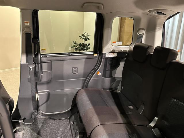 ルーミー Ｇ　４ＷＤ　両側パワスラドア　　自動被害軽減ブレーキ　ナビ／ＴＶ／ＣＤ／Ｂｌｕｅｔｏｏｔｈ　バックモニター　ＥＴＣ　ドラレコ（38枚目）