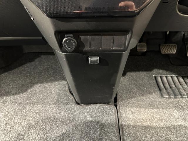 ルーミー Ｇ　４ＷＤ　両側パワスラドア　　自動被害軽減ブレーキ　ナビ／ＴＶ／ＣＤ／Ｂｌｕｅｔｏｏｔｈ　バックモニター　ＥＴＣ　ドラレコ（73枚目）