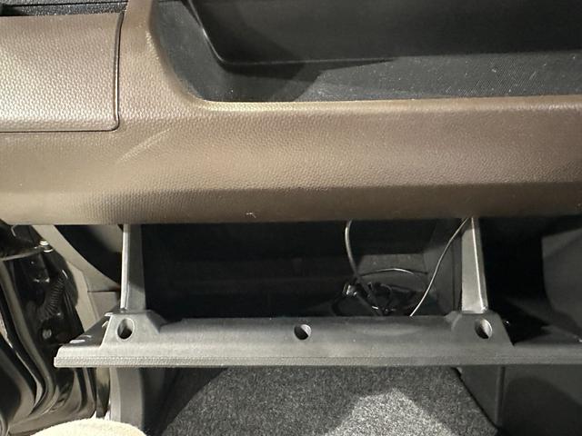 ルーミー Ｇ　４ＷＤ　両側パワスラドア　　自動被害軽減ブレーキ　ナビ／ＴＶ／ＣＤ／Ｂｌｕｅｔｏｏｔｈ　バックモニター　ＥＴＣ　ドラレコ（76枚目）