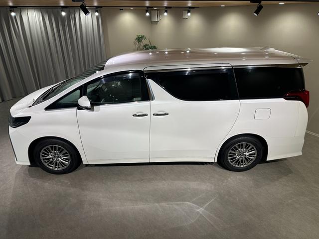 アルファード ２．５Ｓ　Ｃパッケージ　純正マルチディスプレイオーディオ／ナビ／ＴＶ／ＣＤ／ＤＶＤ／ＵＳＢ／Ａｐｐｌｅ　ＣａｒＰｌａｙ／ＭｉｒａｃａｓｔＲ／Ｂｌｕｅｔｏｏｔｈ　　２．０ＥＴＣ／バックモニター　純正後席モニター　デジタルミラー（14枚目）