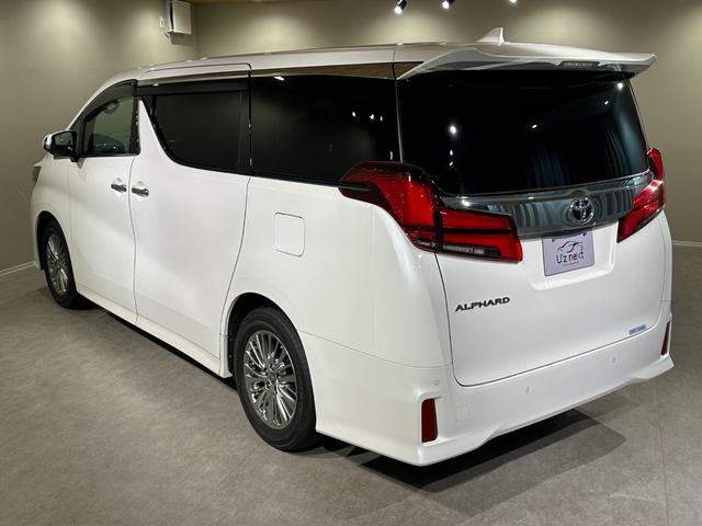 アルファード ２．５Ｓ　Ｃパッケージ　純正マルチディスプレイオーディオ／ナビ／ＴＶ／ＣＤ／ＤＶＤ／ＵＳＢ／Ａｐｐｌｅ　ＣａｒＰｌａｙ／ＭｉｒａｃａｓｔＲ／Ｂｌｕｅｔｏｏｔｈ　　２．０ＥＴＣ／バックモニター　純正後席モニター　デジタルミラー（21枚目）