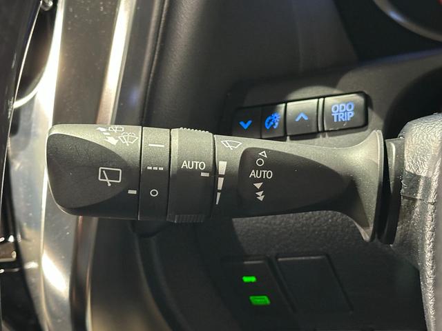 アルファード ２．５Ｓ　Ｃパッケージ　純正マルチディスプレイオーディオ／ナビ／ＴＶ／ＣＤ／ＤＶＤ／ＵＳＢ／Ａｐｐｌｅ　ＣａｒＰｌａｙ／ＭｉｒａｃａｓｔＲ／Ｂｌｕｅｔｏｏｔｈ　　２．０ＥＴＣ／バックモニター　純正後席モニター　デジタルミラー（60枚目）