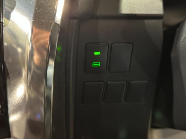 アルファード ２．５Ｓ　Ｃパッケージ　純正マルチディスプレイオーディオ／ナビ／ＴＶ／ＣＤ／ＤＶＤ／ＵＳＢ／Ａｐｐｌｅ　ＣａｒＰｌａｙ／ＭｉｒａｃａｓｔＲ／Ｂｌｕｅｔｏｏｔｈ　　２．０ＥＴＣ／バックモニター　純正後席モニター　デジタルミラー（68枚目）