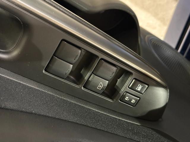 ノート e-パワーオーテック FOUR 4WD 純正ナビ/TV/CD/DVD/Bluetooth アランドビューモニター インテリジェントクルーズコントロール ETC ドラレコ LEDライト フォグライト オーテック15インチアルミ(31枚目)