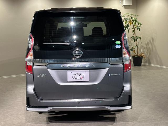 セレナ ｅ－パワー　ハイウェイスターＶ　プロパイロット　純正１０インチナビ／ＴＶ／ＣＤ／ＤＶＤ／Ｂｌｕ－ｒａｙ／ＨＤＭＩ／Ｂｌｕｅｔｏｏｔｈ　アランドビューモニター　ドラレコ　ＥＴＣ　純正１６インチアルミ　ＬＥＤライト（19枚目）