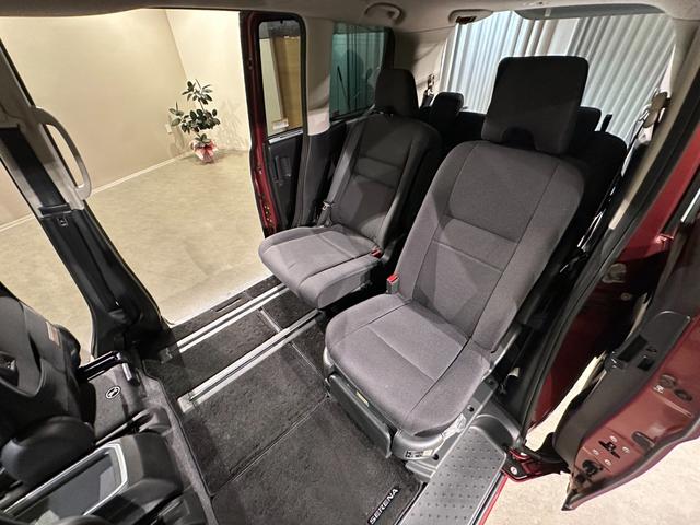 セレナ ｅ－パワー　ＸＶ　セカンドスライドアップシート　　両側パワスラドア　純正ナビ／ＣＤ／ＤＶＤ／Ｂｌｕｅｔｏｏｔｈ　バックモニター　シート＆ステアリングヒーター　純正１５インチアルミ　ＬＥＤライト　ＥＴＣ　クルコン（40枚目）