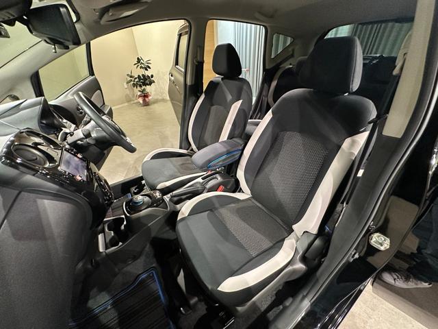 ノート ｅ－パワー　Ｘ　純正ナビ／ＴＶ／ＣＤ／ＤＶＤ／Ｂｌｕ－ｒａｙ／Ｂｌｕｅｔｏｏｔｈ　ＥＴＣ　アランドビューモニター　デジタルインナーミラー　純正１５インチアルミ　ＬＥＤライト（45枚目）