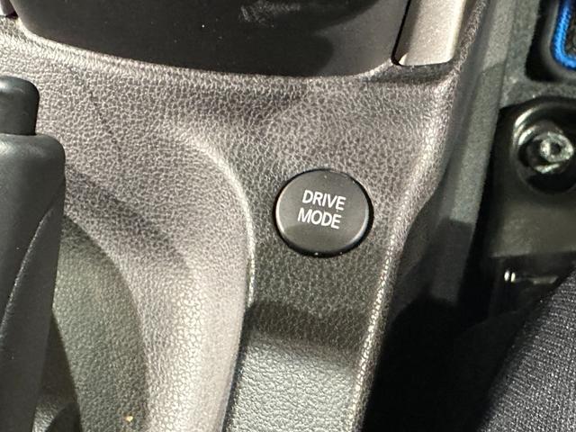 ノート ｅ－パワー　Ｘ　純正ナビ／ＴＶ／ＣＤ／ＤＶＤ／Ｂｌｕ－ｒａｙ／Ｂｌｕｅｔｏｏｔｈ　ＥＴＣ　アランドビューモニター　デジタルインナーミラー　純正１５インチアルミ　ＬＥＤライト（51枚目）