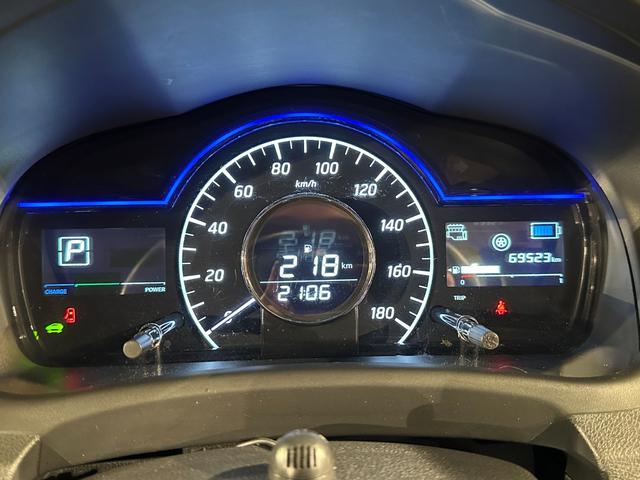 ノート ｅ－パワー　Ｘ　純正ナビ／ＴＶ／ＣＤ／ＤＶＤ／Ｂｌｕ－ｒａｙ／Ｂｌｕｅｔｏｏｔｈ　ＥＴＣ　アランドビューモニター　デジタルインナーミラー　純正１５インチアルミ　ＬＥＤライト（56枚目）