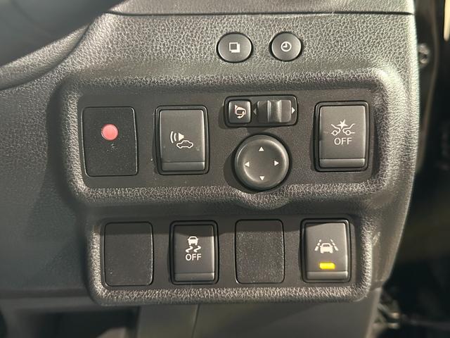 ノート ｅ－パワー　Ｘ　純正ナビ／ＴＶ／ＣＤ／ＤＶＤ／Ｂｌｕ－ｒａｙ／Ｂｌｕｅｔｏｏｔｈ　ＥＴＣ　アランドビューモニター　デジタルインナーミラー　純正１５インチアルミ　ＬＥＤライト（62枚目）