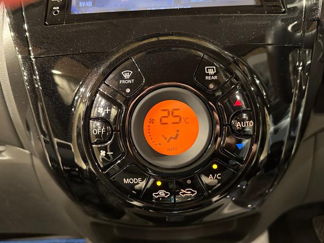 ノート ｅ－パワー　Ｘ　純正ナビ／ＴＶ／ＣＤ／ＤＶＤ／Ｂｌｕ－ｒａｙ／Ｂｌｕｅｔｏｏｔｈ　ＥＴＣ　アランドビューモニター　デジタルインナーミラー　純正１５インチアルミ　ＬＥＤライト（63枚目）
