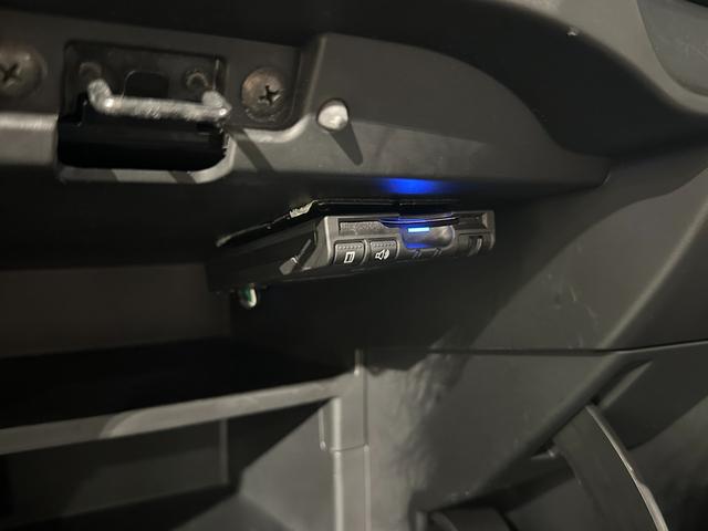 ノート ｅ－パワー　Ｘ　純正ナビ／ＴＶ／ＣＤ／ＤＶＤ／Ｂｌｕ－ｒａｙ／Ｂｌｕｅｔｏｏｔｈ　ＥＴＣ　アランドビューモニター　デジタルインナーミラー　純正１５インチアルミ　ＬＥＤライト（68枚目）