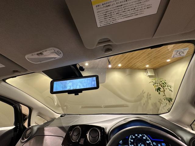 ノート ｅ－パワー　Ｘ　純正ナビ／ＴＶ／ＣＤ／ＤＶＤ／Ｂｌｕ－ｒａｙ／Ｂｌｕｅｔｏｏｔｈ　ＥＴＣ　アランドビューモニター　デジタルインナーミラー　純正１５インチアルミ　ＬＥＤライト（73枚目）